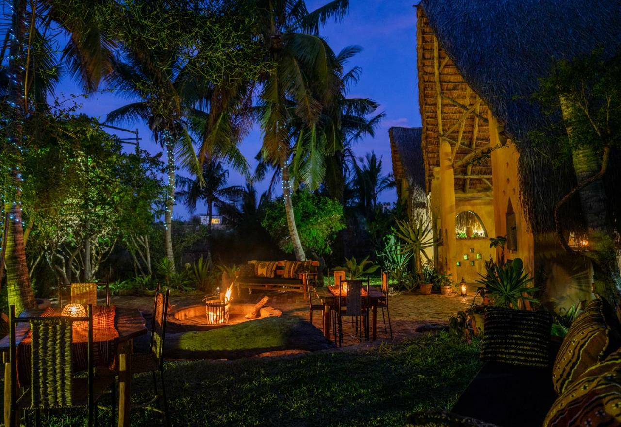 Turtle Cove Lodge And Yoga Shala Tofo Bagian luar foto