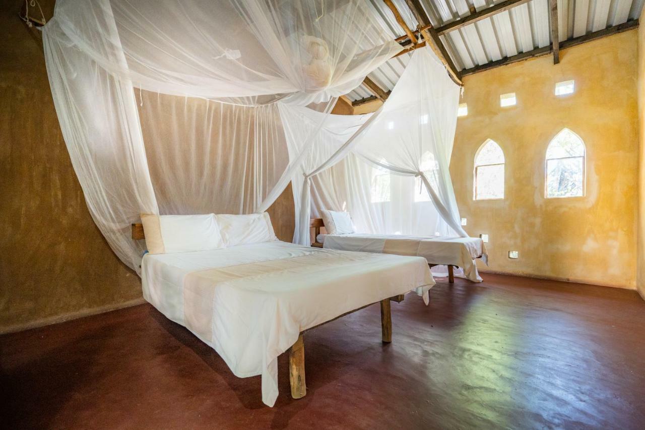 Turtle Cove Lodge And Yoga Shala Tofo Bagian luar foto
