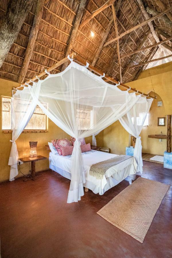 Turtle Cove Lodge And Yoga Shala Tofo Bagian luar foto
